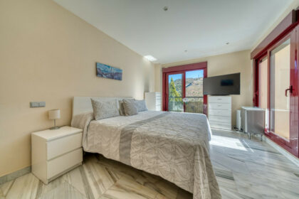 fab3ce47c0dc113916381fe9c5ea9c55 - 14