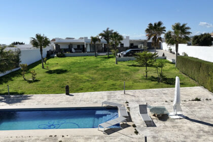 fb65f64668d7d47f5d2cd647f316016d - 24