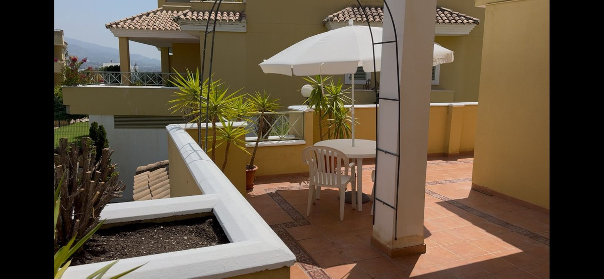 fba2808257da90d01c62ad7da46b8362 - 2