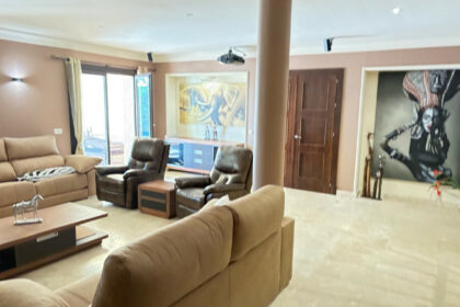 fbaa5d46c52127e83c99ae3954c133c3 - 23