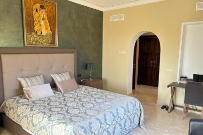 fbaa5d46c52127e83c99ae3954c133c3 - 27