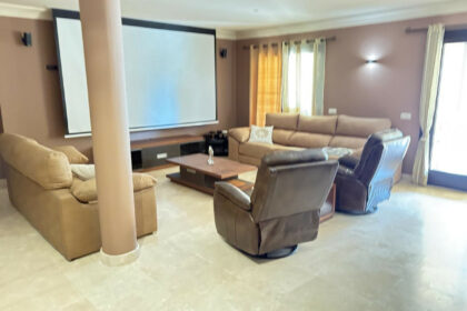 fbaa5d46c52127e83c99ae3954c133c3 - 33