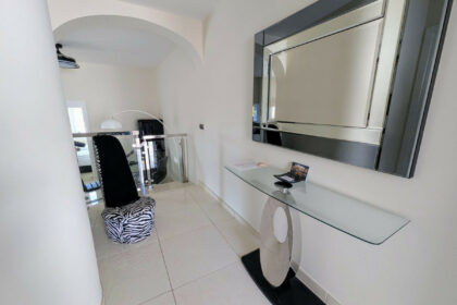 fc61eabfb0b8a15a0e27ea109dab0b7a - 21