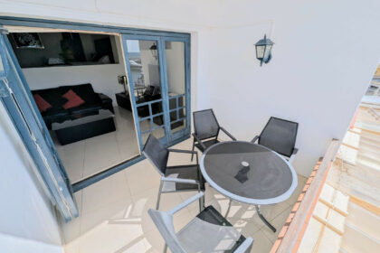 fc61eabfb0b8a15a0e27ea109dab0b7a - 28