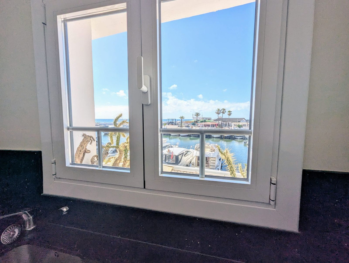 fc61eabfb0b8a15a0e27ea109dab0b7a - 30