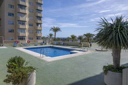 fc871caec7d4f68fcbf637f65a4c8294 - 24