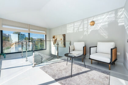 fc8c3387dffaa9072175732bc4901521 - 19