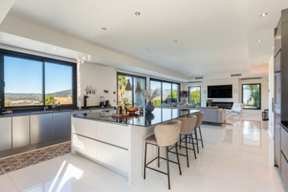 fc8c3387dffaa9072175732bc4901521 - 3