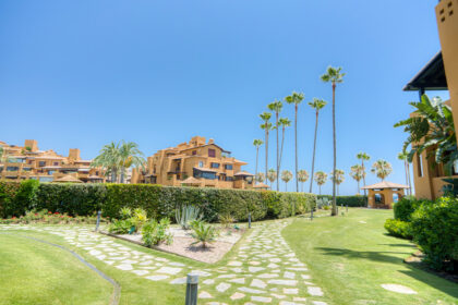 fc98189ce0bf863df73af6915ffab892 - 26