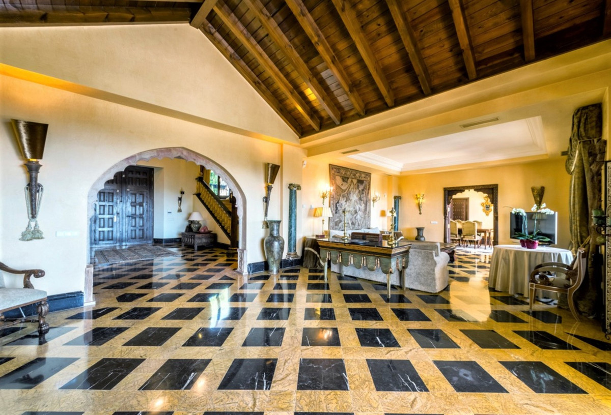 fcacf0a3849a87b45e955ba3677e62f5 - 4