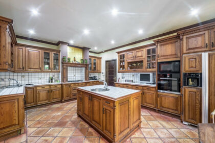 fcacf0a3849a87b45e955ba3677e62f5 - 6