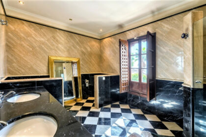 fcacf0a3849a87b45e955ba3677e62f5 - 7