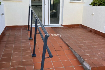 fd09cadfd60651b77b8761a9f7e4252b - 40