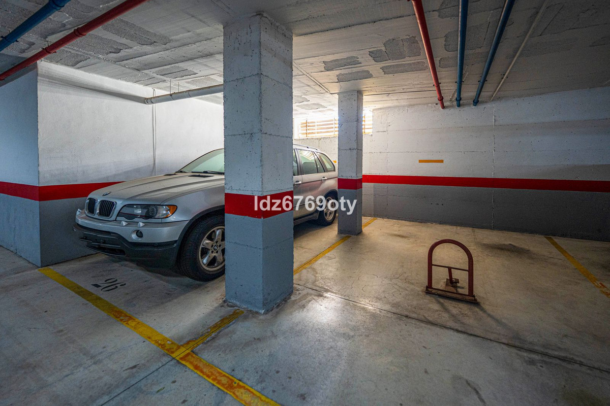 fd09cadfd60651b77b8761a9f7e4252b - 41