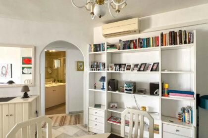 fd55e2589f7448a7f54e6e415d24f52f - 12