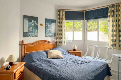 fd55e2589f7448a7f54e6e415d24f52f - 22