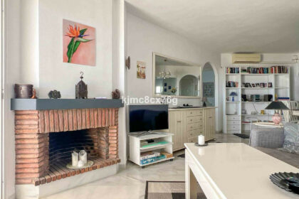 fd55e2589f7448a7f54e6e415d24f52f - 9