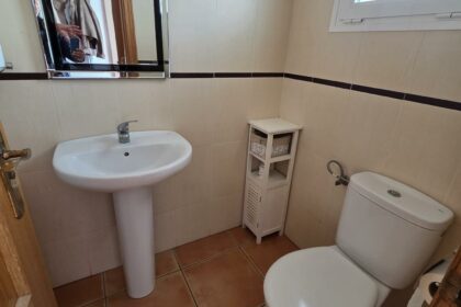 fe5d69fed82e2f85d9a79164eb4bd449 - 24