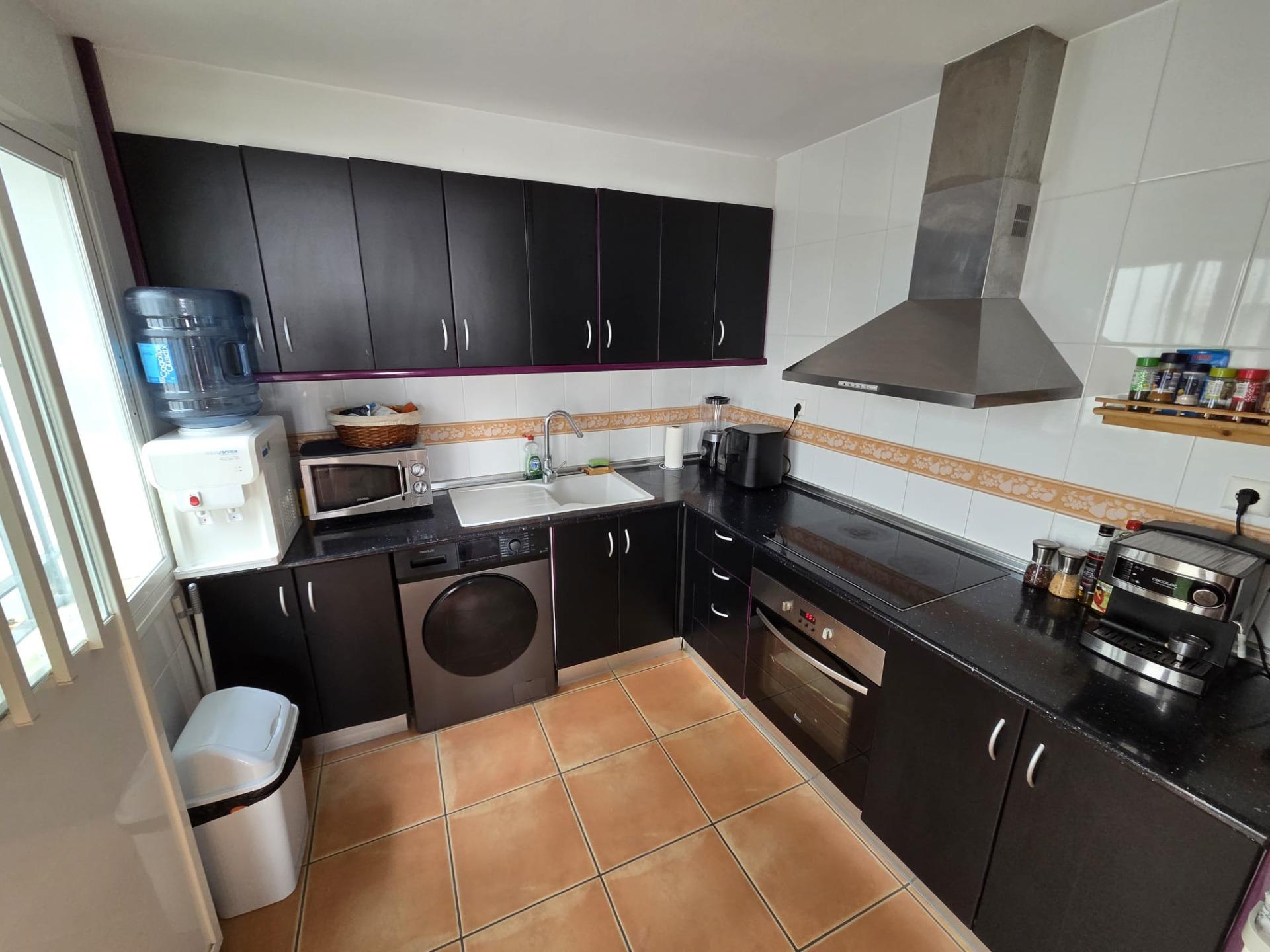 fe5d69fed82e2f85d9a79164eb4bd449 - 25