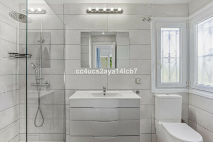 fed360ec271fd7ba1c6f8c6ec9b4099d - 14