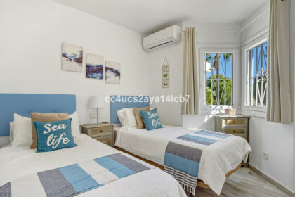 fed360ec271fd7ba1c6f8c6ec9b4099d - 19