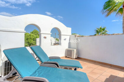 fed360ec271fd7ba1c6f8c6ec9b4099d - 21