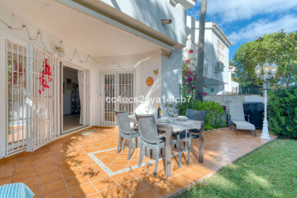 fed360ec271fd7ba1c6f8c6ec9b4099d - 28