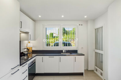 fed360ec271fd7ba1c6f8c6ec9b4099d - 9