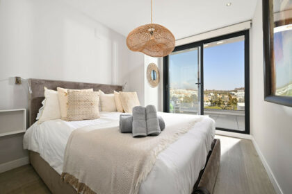 ff18886ca467e8a6ef42d157d8f59168 - 24