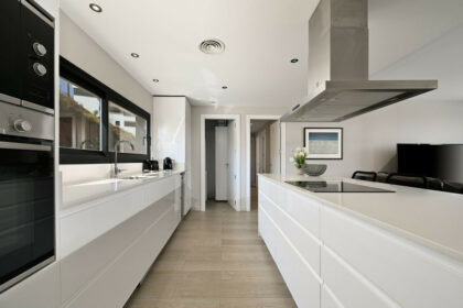 ff18886ca467e8a6ef42d157d8f59168 - 8