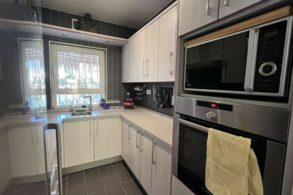 ff496e14b05c086f29ef6cbfd740930e - 14