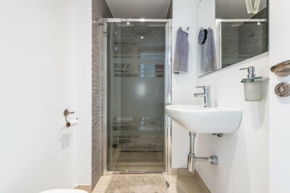 ff692fbe47e29590d8fc4dfb577297e9 - 15