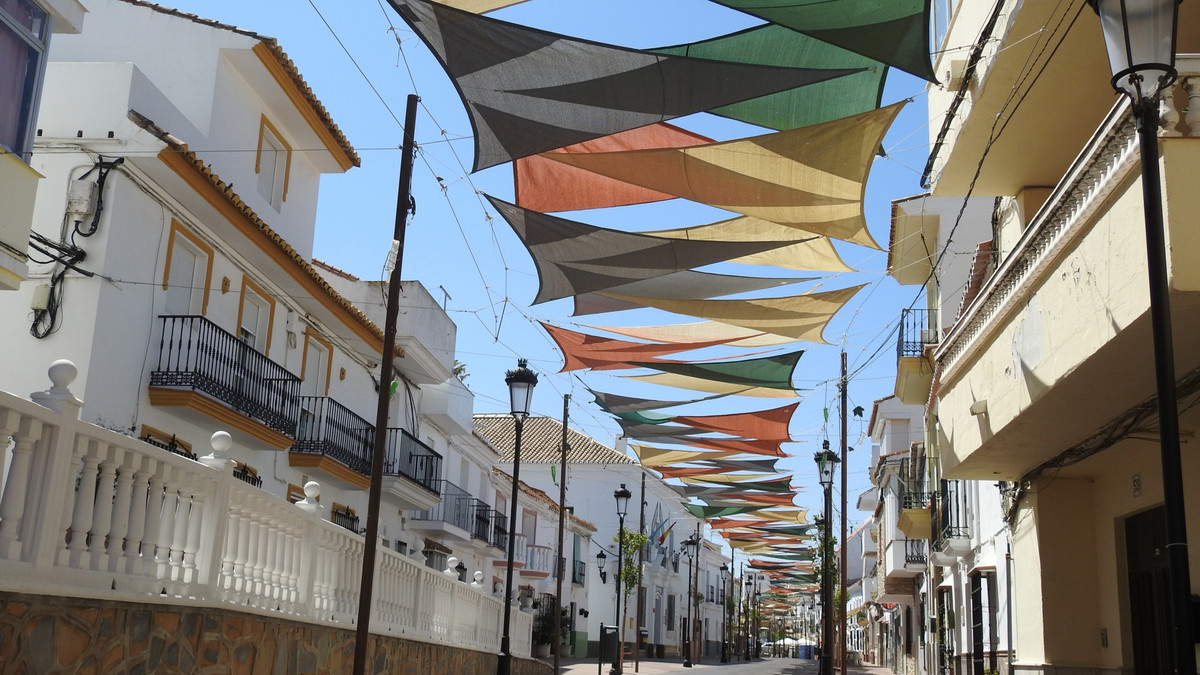 fff0453b274867a4f7cdaf9a6b9f49e1 - 33