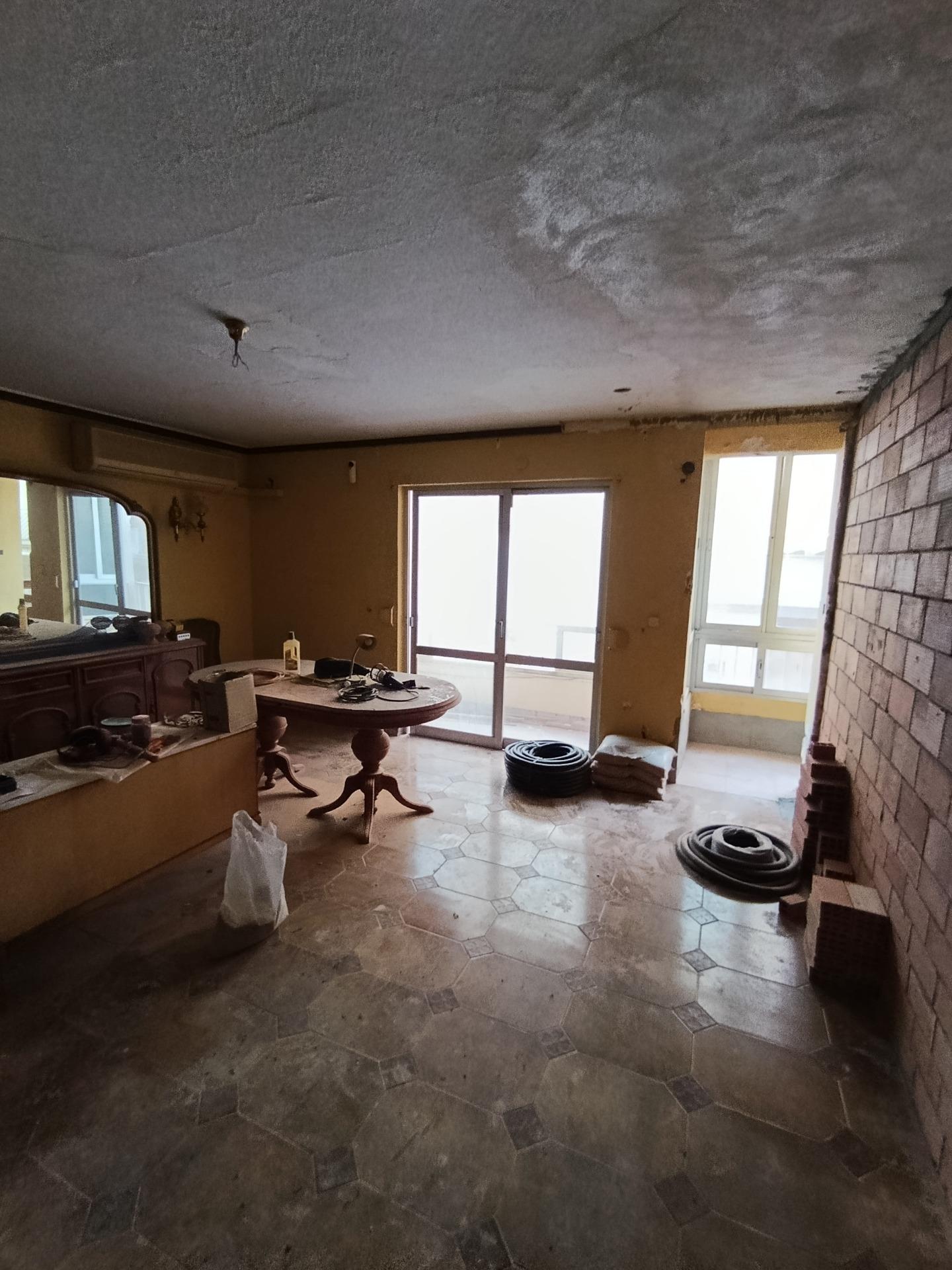 00e4522db5054e40e8957e23eea4f92a - 7