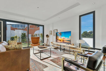 00eafba1cc47bf3f3590dfff084bfa72 - 2