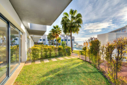 00eafba1cc47bf3f3590dfff084bfa72 - 30