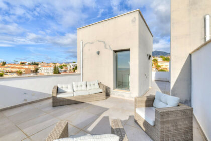 00eafba1cc47bf3f3590dfff084bfa72 - 35