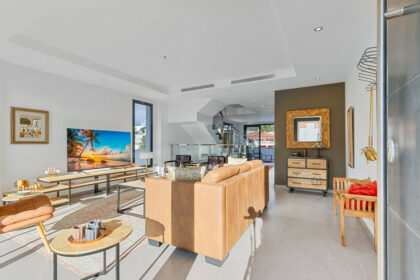 00eafba1cc47bf3f3590dfff084bfa72 - 4