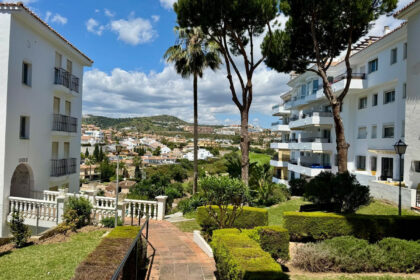 03522a8e79154caad8f2f8195c6df1b5 - 18