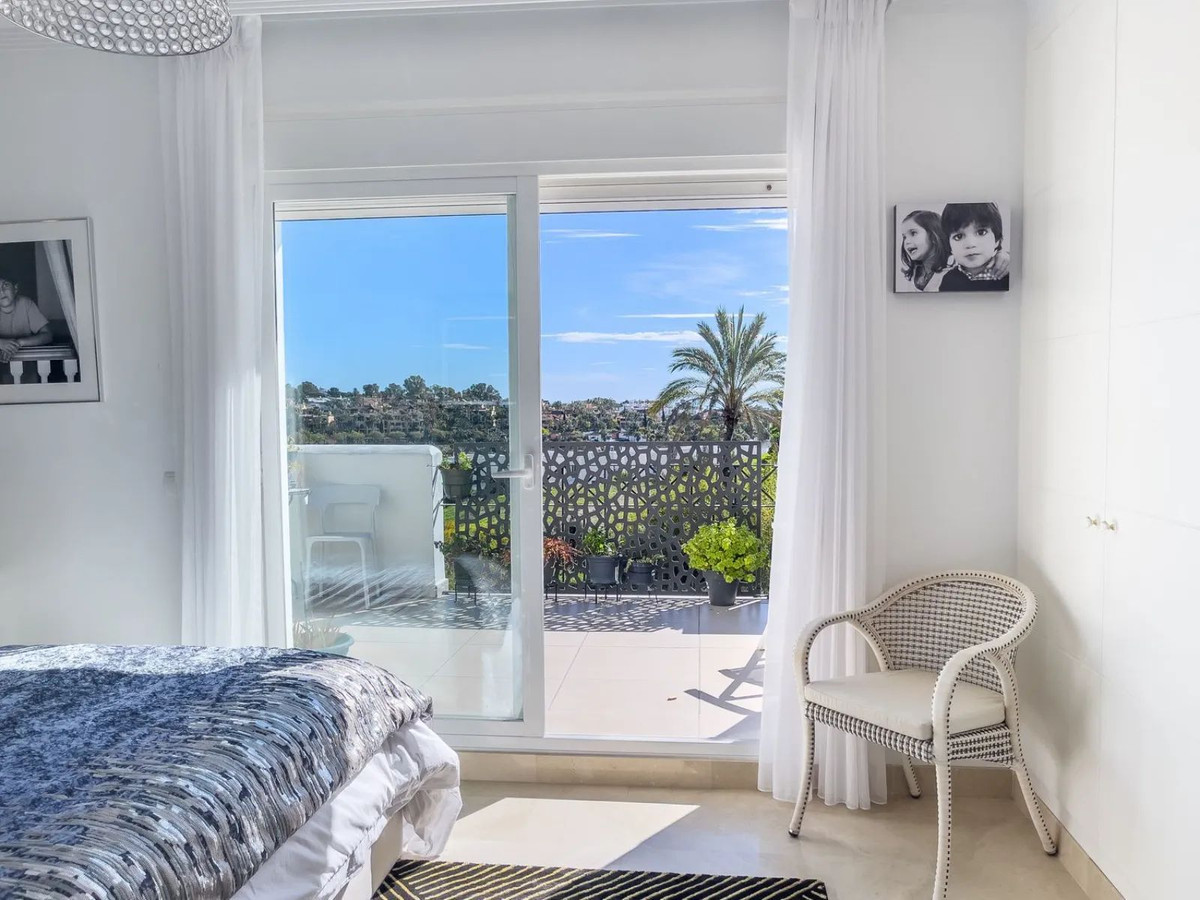 03655cd24c52b301b069a577506d4651 - 25