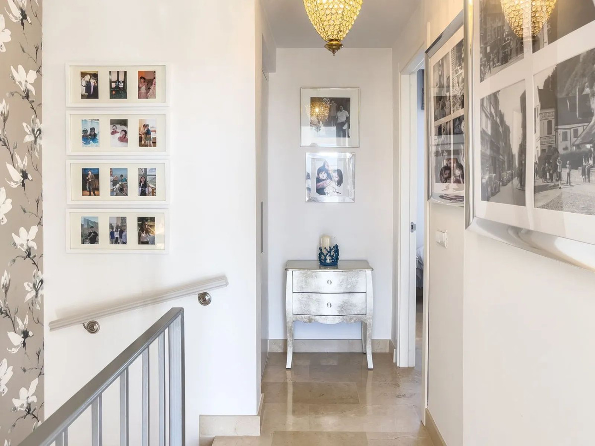 03655cd24c52b301b069a577506d4651 - 31