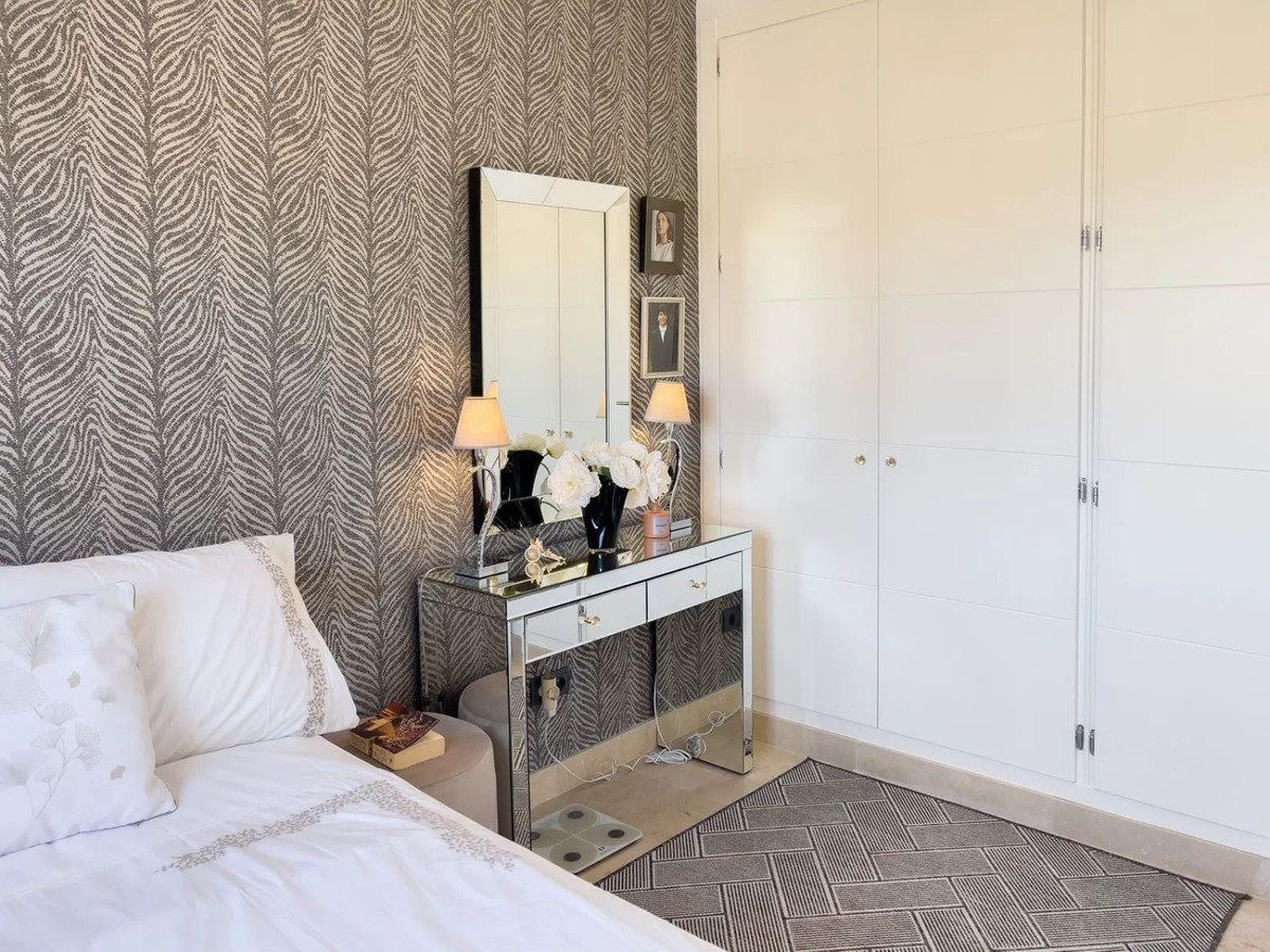 03655cd24c52b301b069a577506d4651 - 34