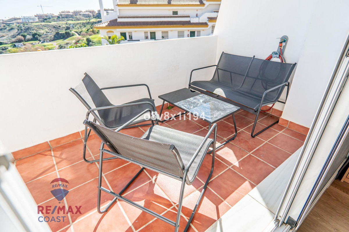 03a370cc34a56a348d36838d65381721 - 12