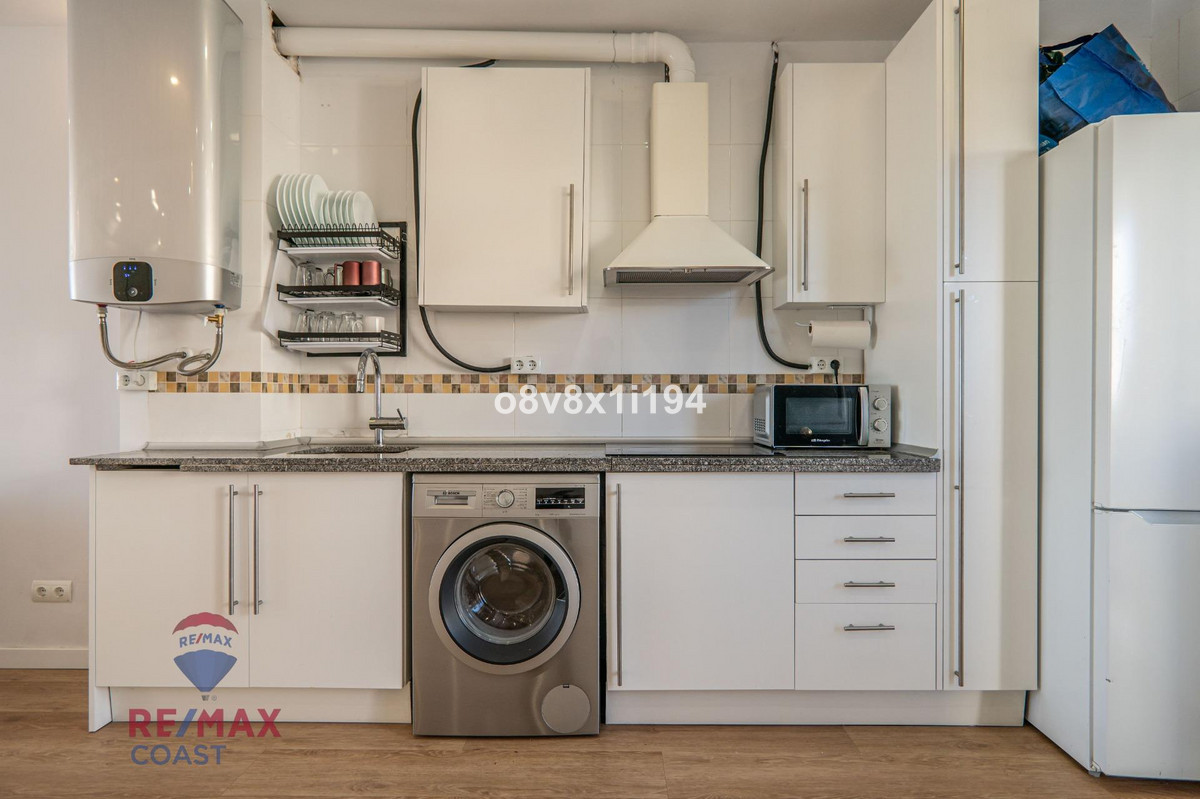 03a370cc34a56a348d36838d65381721 - 19