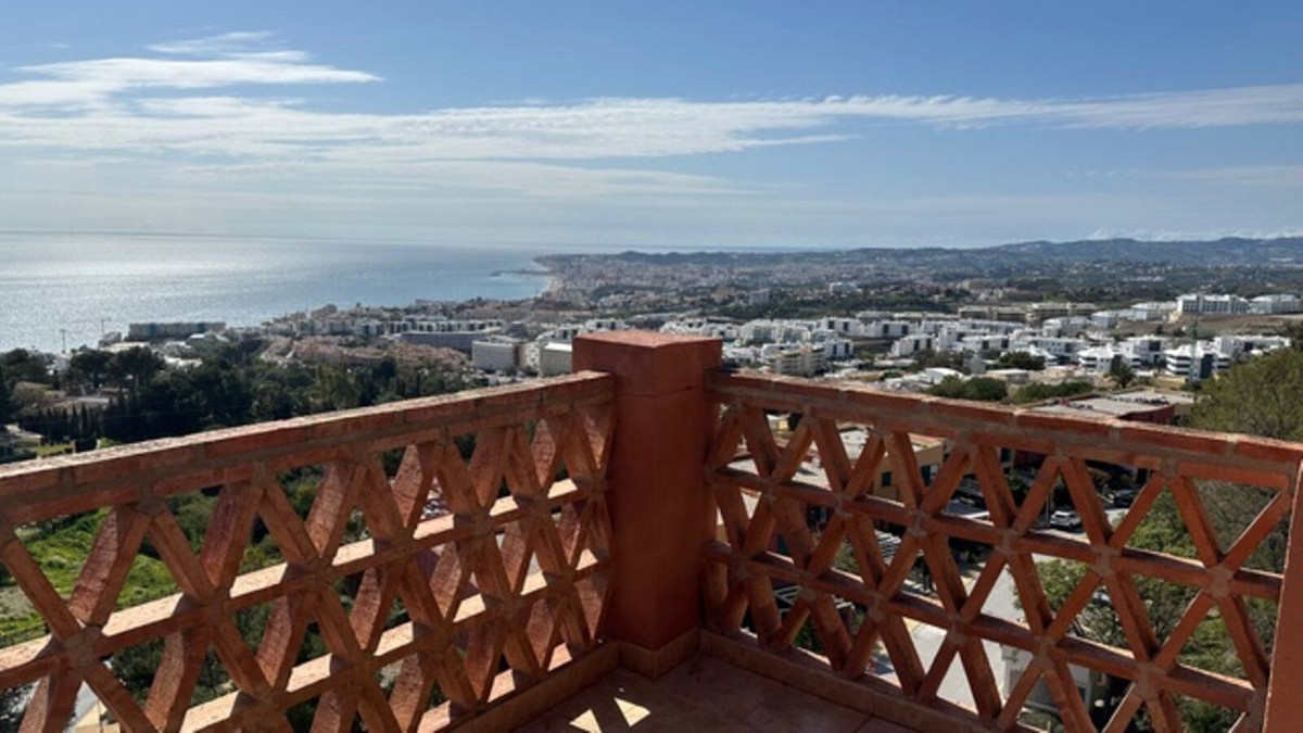 03baca03408175e455804445ee829ca5 - 16