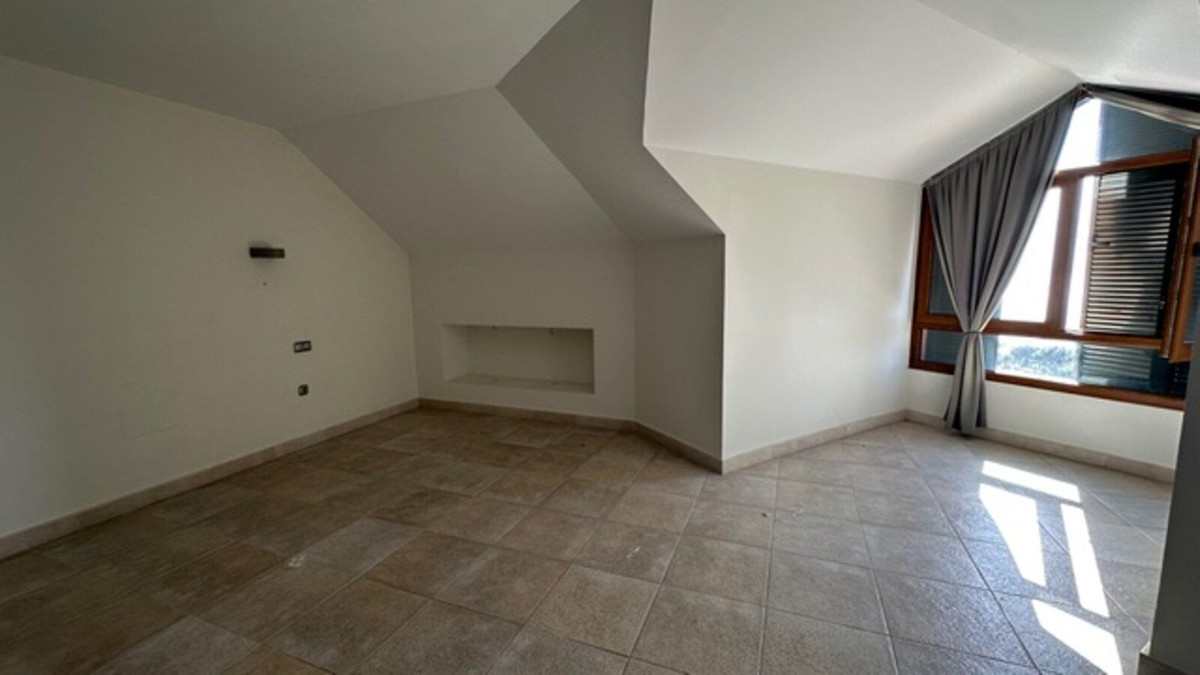 03baca03408175e455804445ee829ca5 - 21