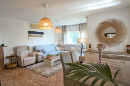 0472f94fd7cb516cce7ba24f4ed7954b - 10