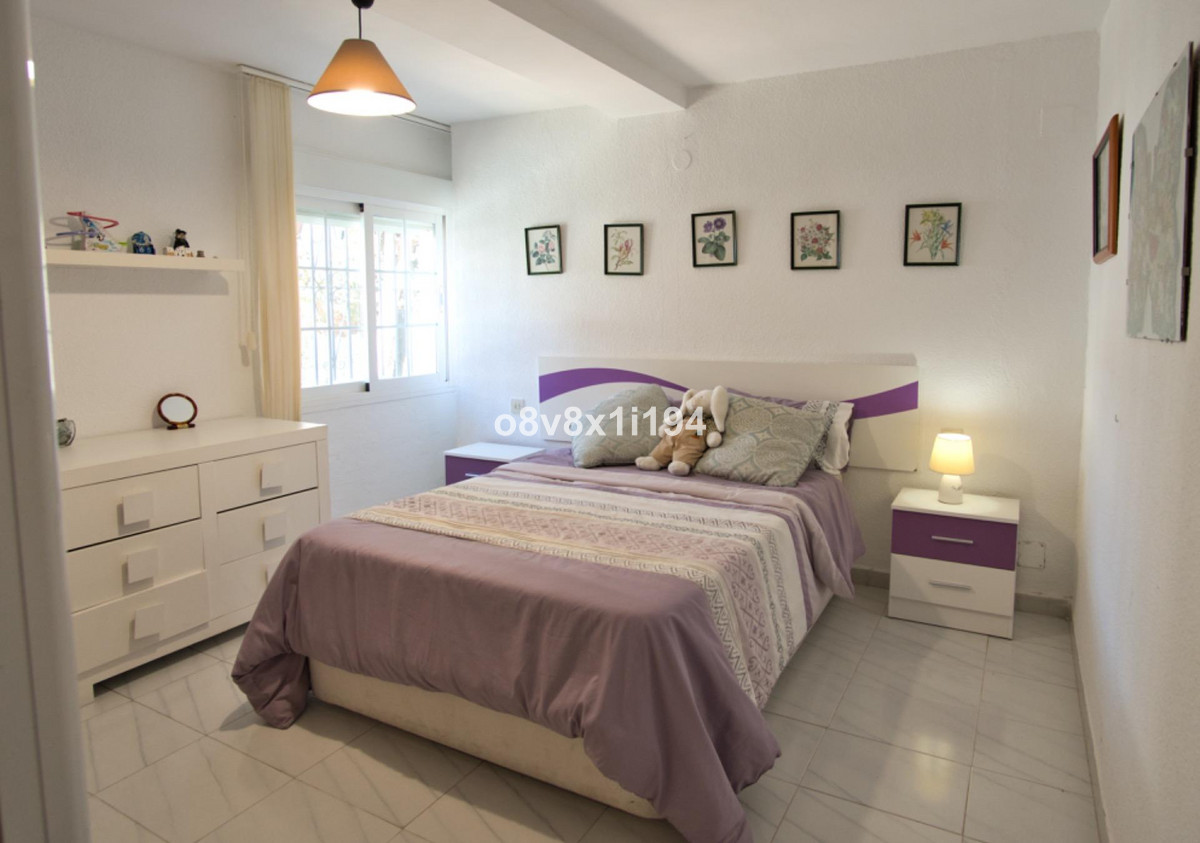 0472f94fd7cb516cce7ba24f4ed7954b - 27