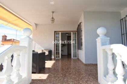 0472f94fd7cb516cce7ba24f4ed7954b - 3