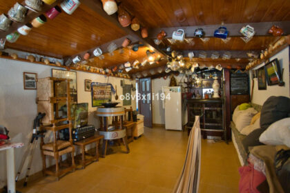 0472f94fd7cb516cce7ba24f4ed7954b - 42